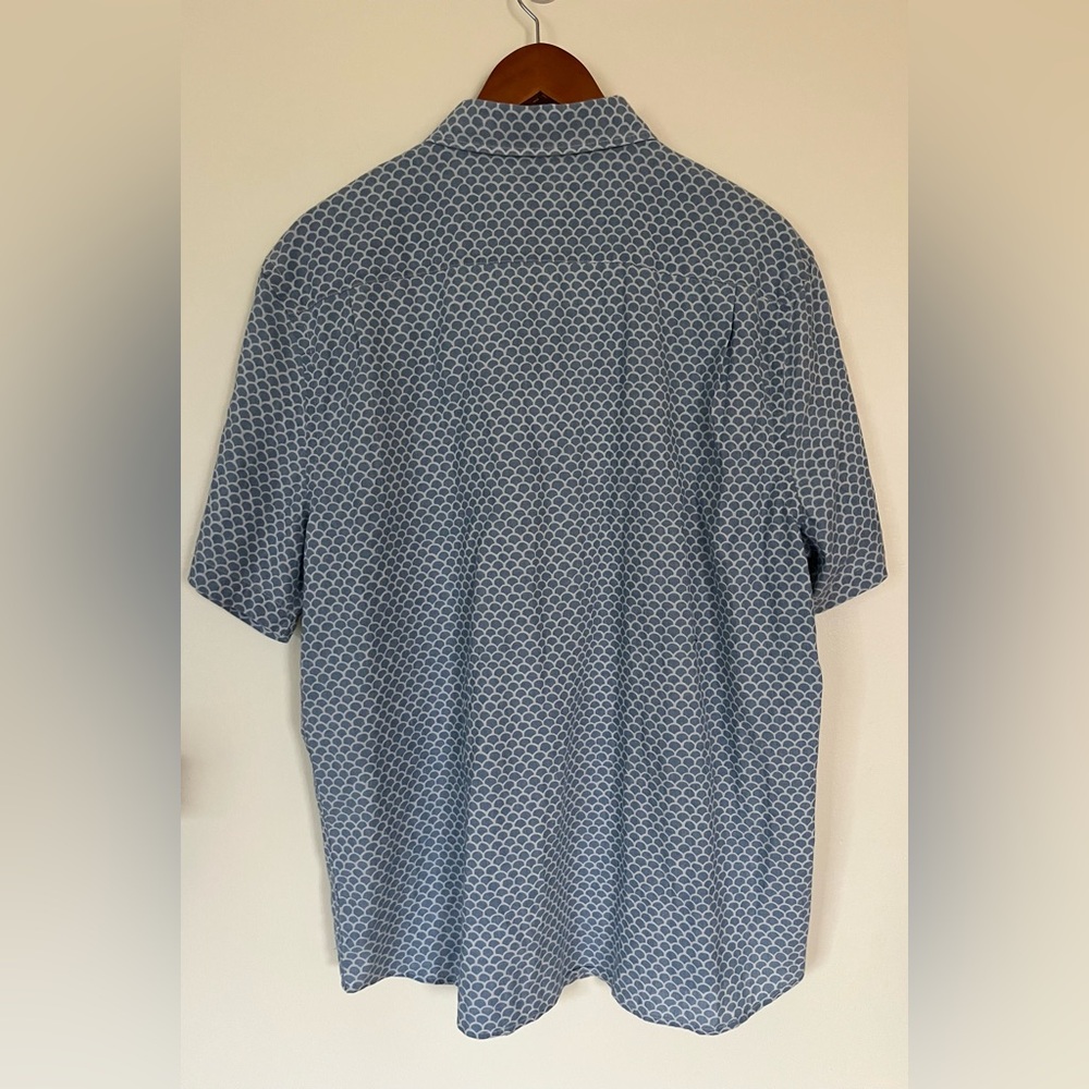 NWT Men’s Faherty Short-Sleeve Stretch Playa Shirt Fishscale Redux print XL blue - Picture 3 of 9